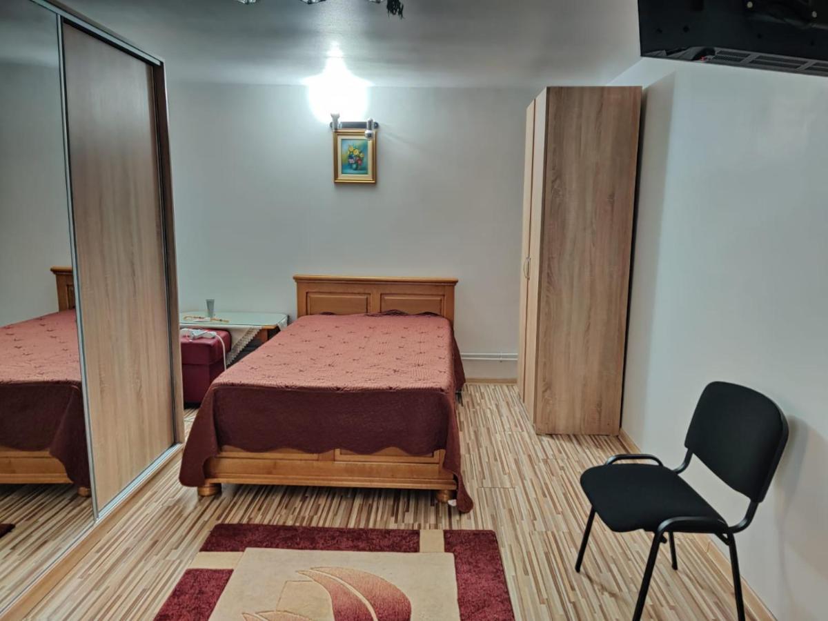Cazare Buzau Apartment Ngoại thất bức ảnh